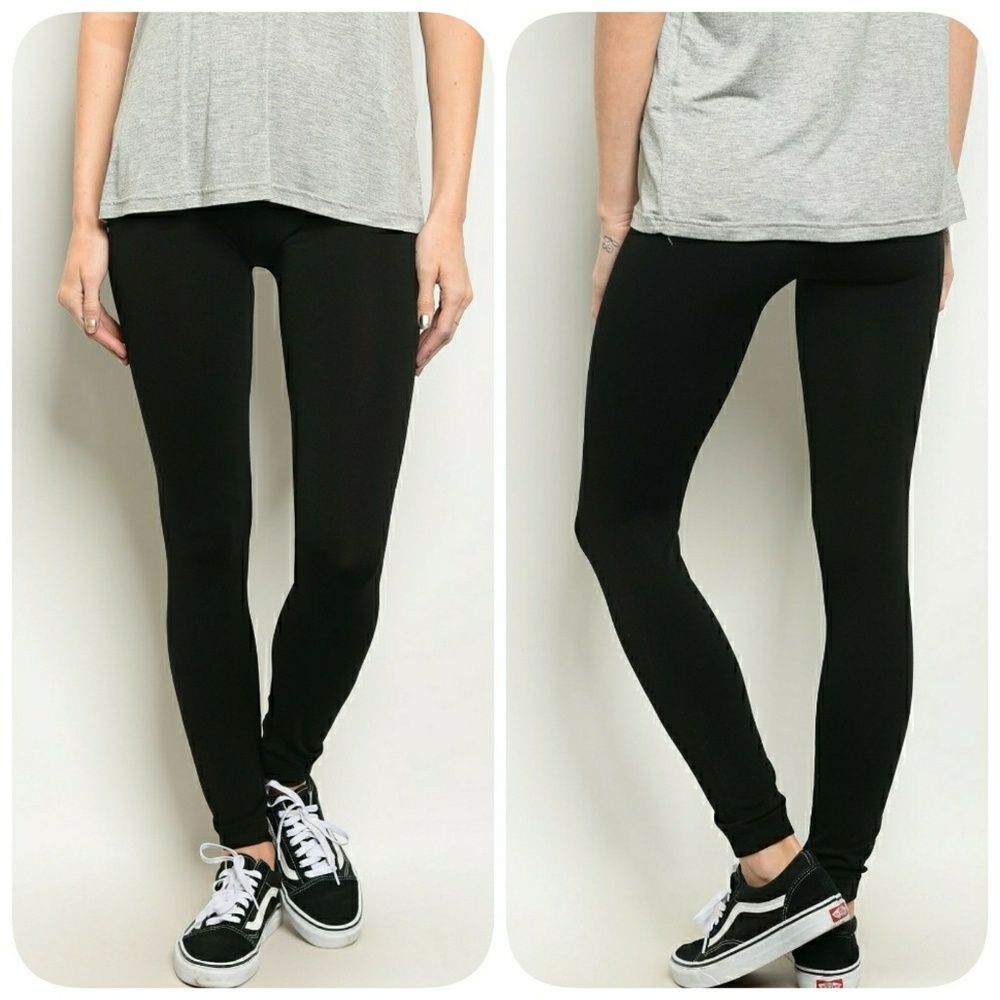 One size black leggings